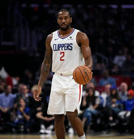 TA：并不能说意大利缺少天才，而是缺少培育球员的土壤（TA：意大利不乏天才，匮乏的是孕育球员的土壤）