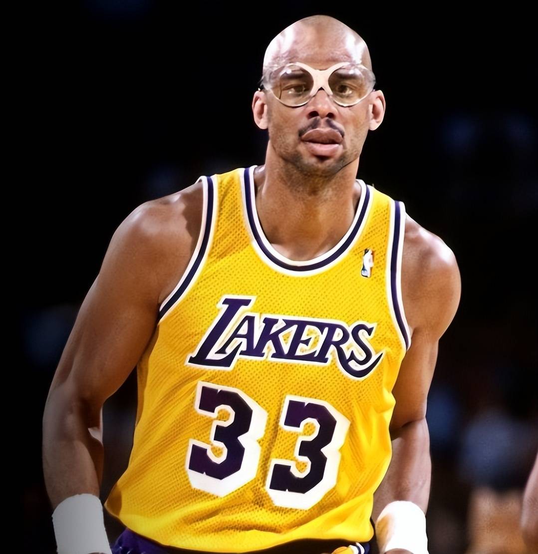 英格拉姆连场拉胯，布伦森18+6+7唐斯22分，尼克斯送猛龙交手9连败（英格拉姆连场低迷，布伦森18+6+7、唐斯22分，尼克斯再送猛龙交手9连败）