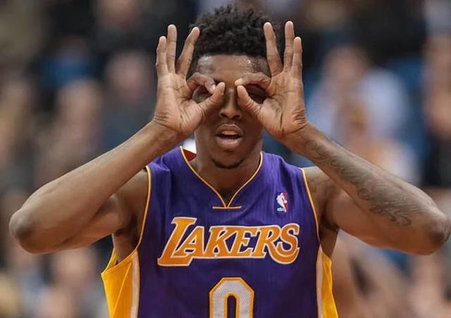 博尼：踢欧冠是我的梦想；今天我们付出了全部，被绝杀很痛苦（博尼：欧冠是我的夙愿；我们拼尽全力仍遭绝杀，令人痛心）