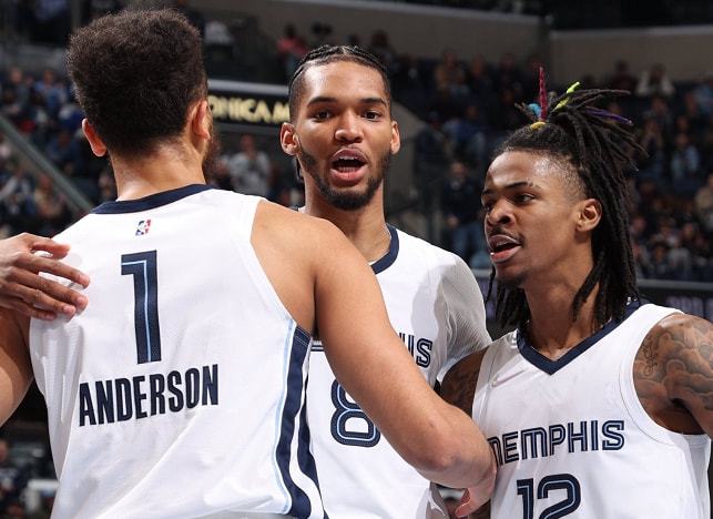 颜骏凌：这一年球队很不容易，夺冠靠的是积累（颜骏凌：艰难一年，冠军来自厚积薄发）