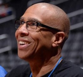 拜仁1.2亿瞄准恩佐·费尔南德斯，切尔西开放杰克逊租借转出售通道（拜仁豪掷1.2亿锁定恩佐·费尔南德斯，切尔西为杰克逊开启租借转买断通道）