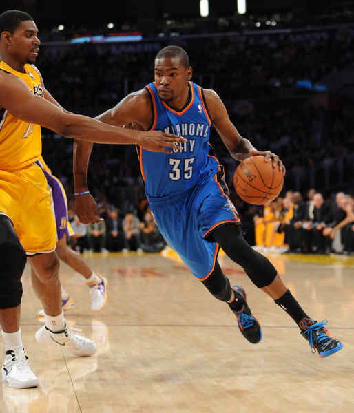 德拉富恩特：乌奈-西蒙明天能上，我们会派上最好的阵容（德拉富恩特：乌奈-西蒙明日可出场，我们将尽遣最强阵容）