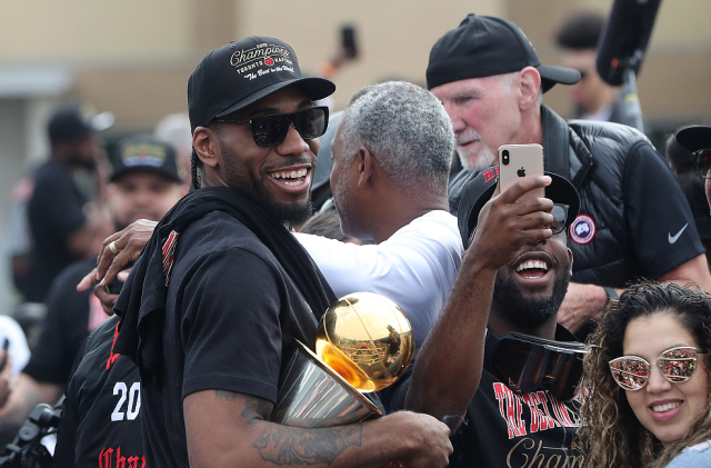 记者：尤文正关注热那亚右后卫诺顿-库菲和维罗纳前锋焦瓦内（报道称尤文图斯盯上热那亚右后卫诺顿-库菲及维罗纳前锋焦瓦内）