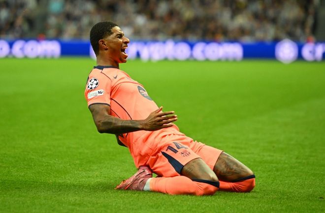 经纪人称葡体给了哲凯额外假期，球报：葡体多次要求其归队未果（经纪人称葡体批准哲凯延长假期，《球报》称多次要求其归队未果）