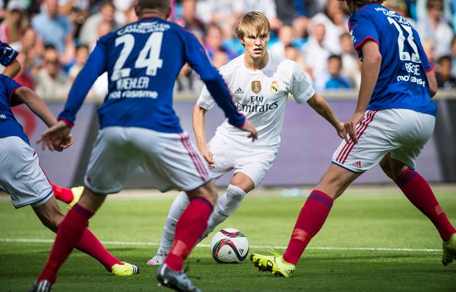 队逆风翻盘 队逆风翻盘